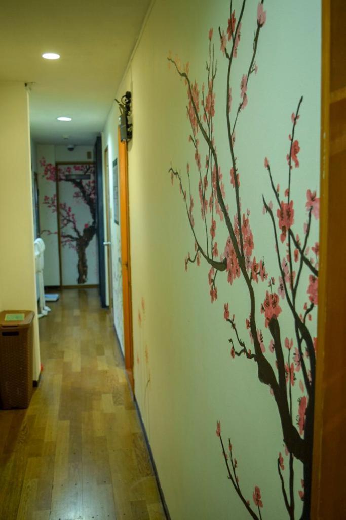 Peace House Sakura Hostel Kyoto Buitenkant foto